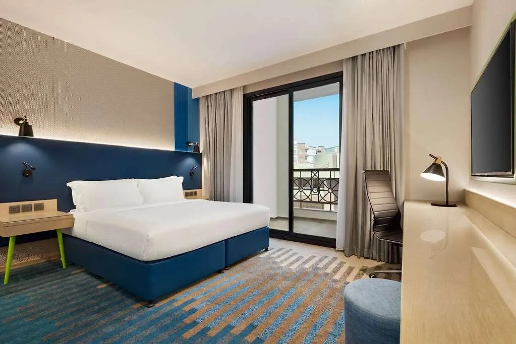 La Quinta Jumeirah Dubai Hotel